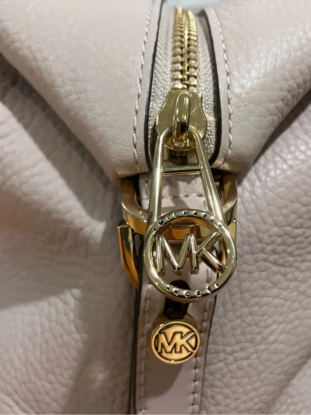 Michael Kors “Beck” Satchel in Soft Pink